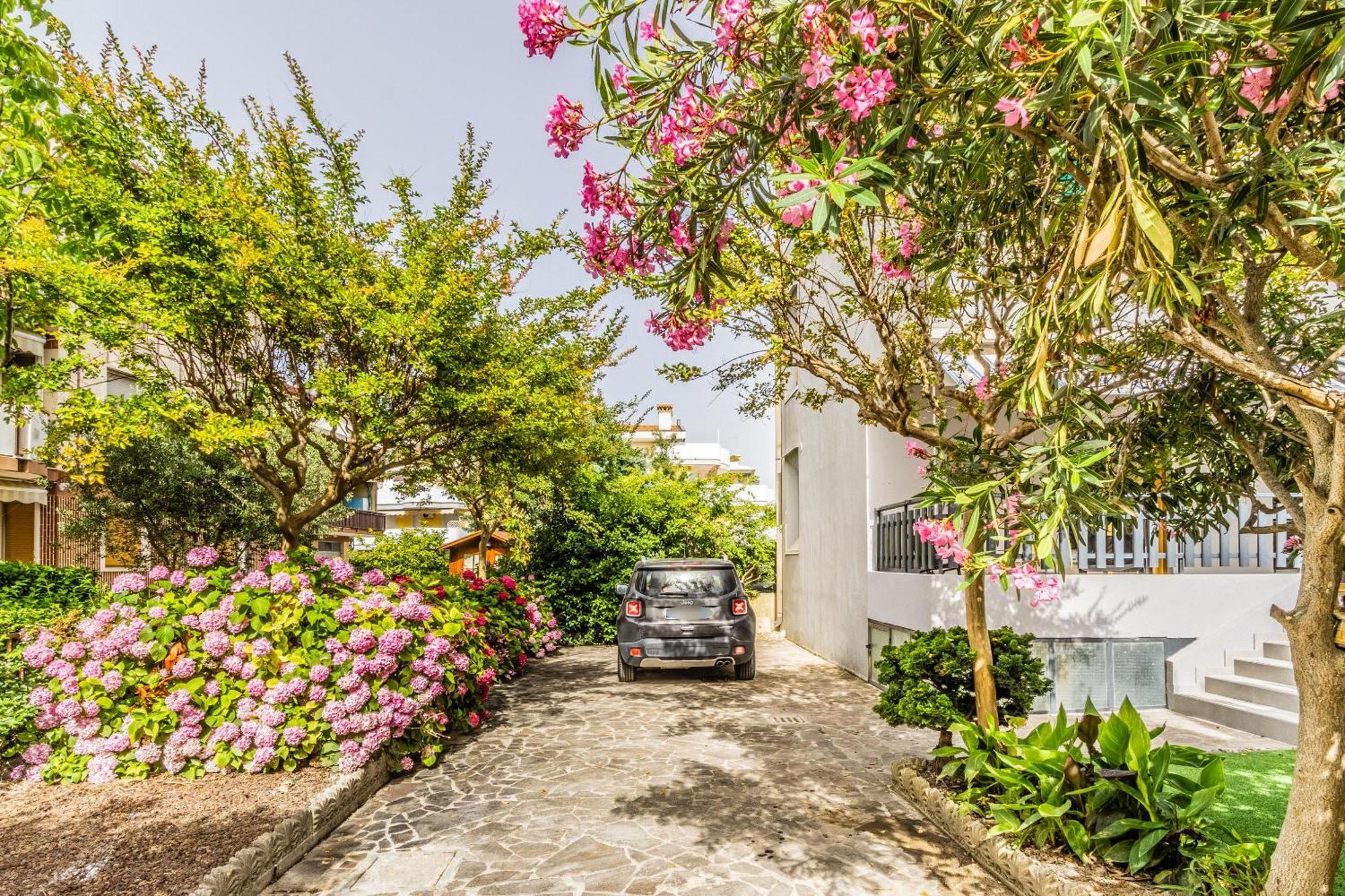 Вилла Grado House-Garden & Hydromassage-Sea-Free Parking Экстерьер фото